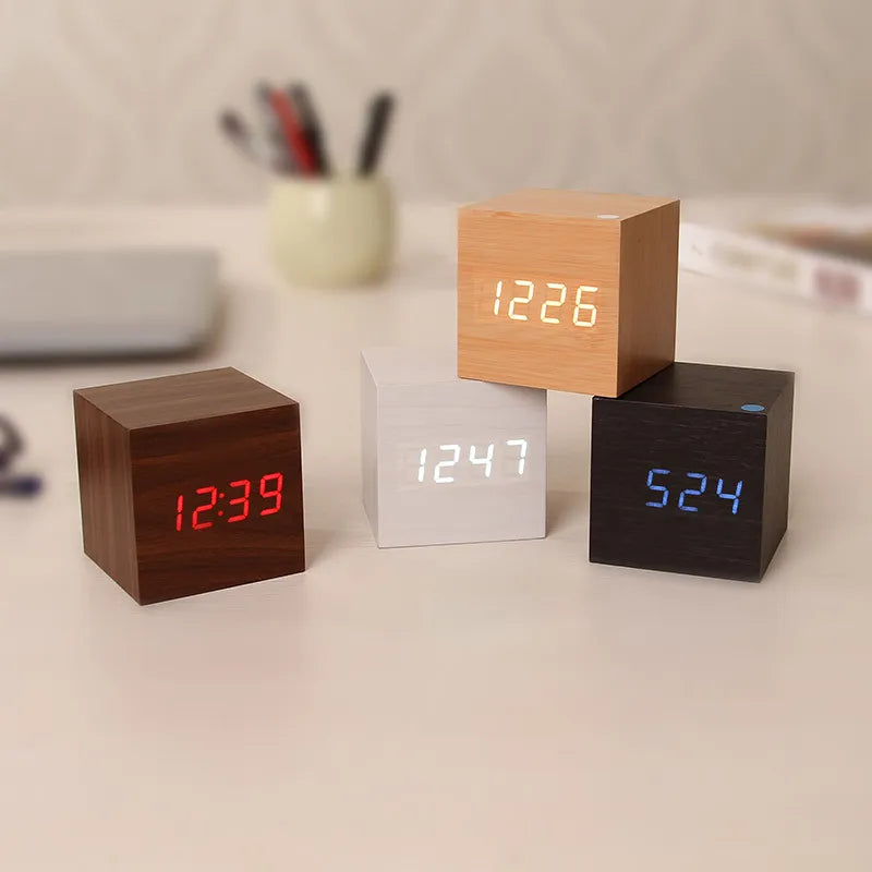 RELOJ CUBO