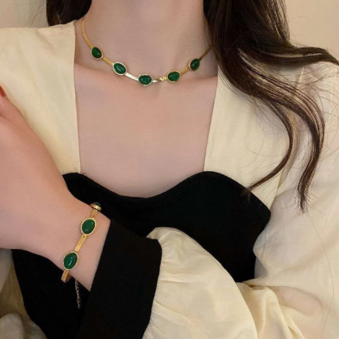 Set collar pendientes y pulseras esmeral