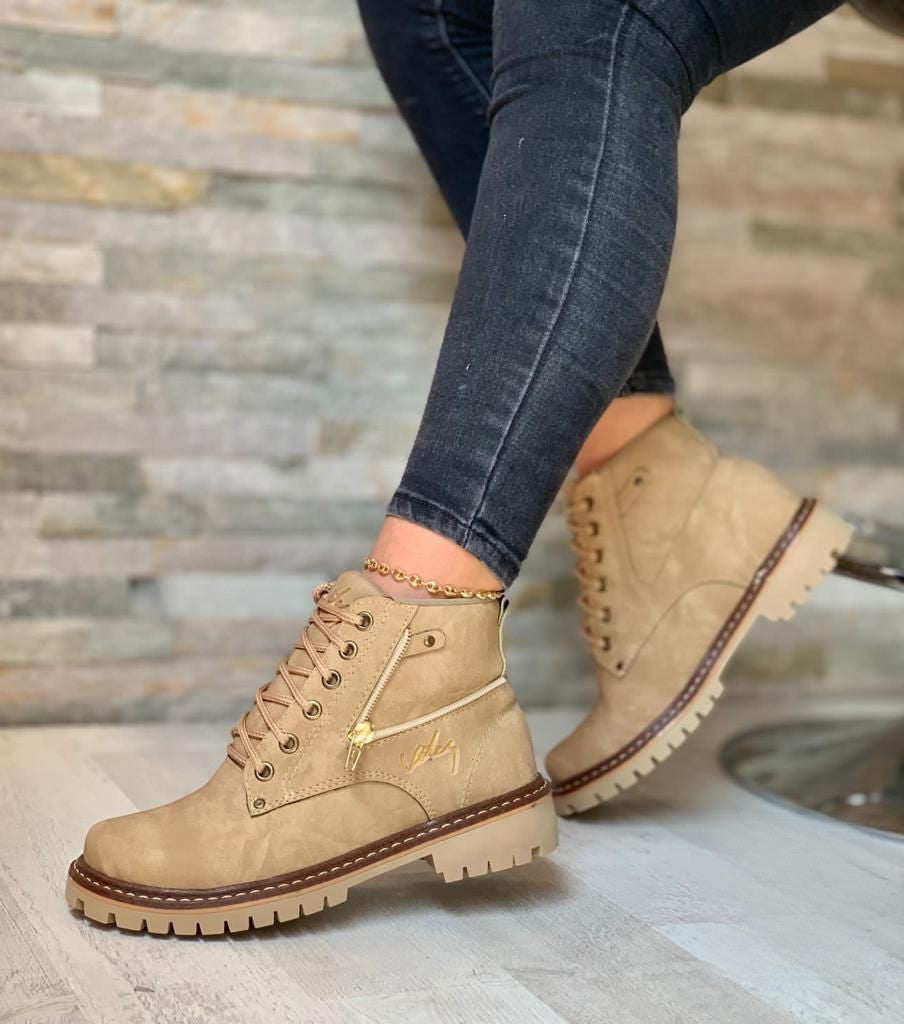 👞 Botas Vélez Premium – Estilo y Resistencia (223690)