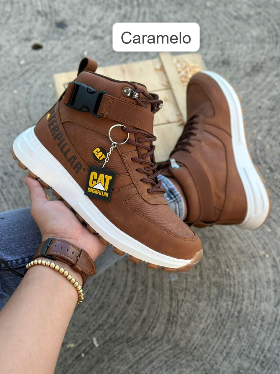 Nuevas Botas CAT Caballero
