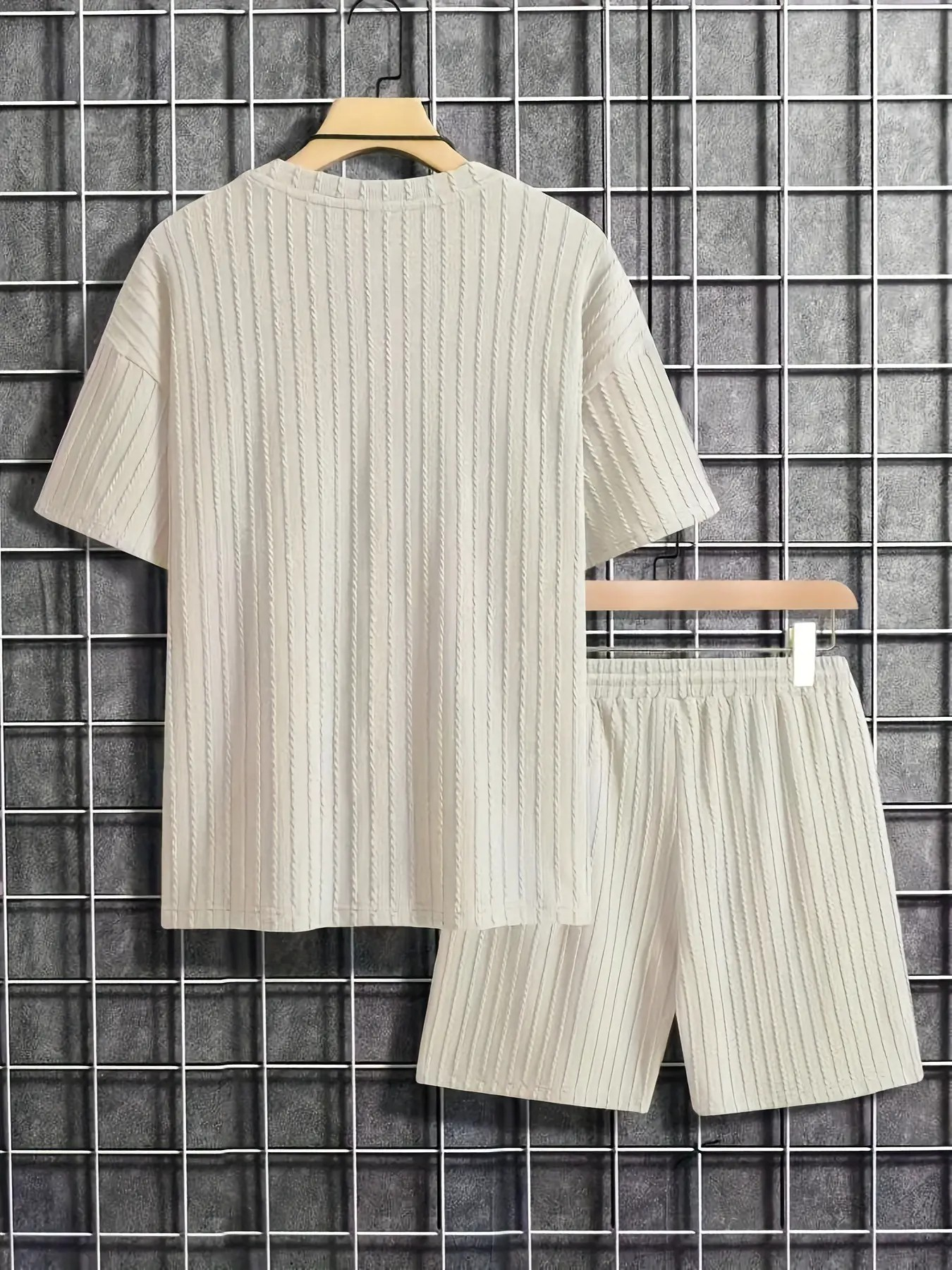 🆕 Conjunto de Camiseta y Pantalón Corto para Hombre (1640377)