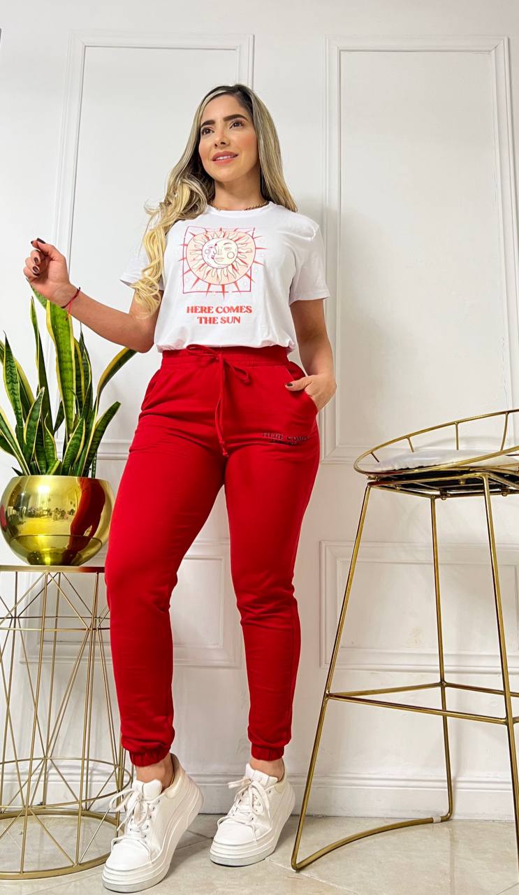 Conjunto Jogger "Here Comes" (1647485)
