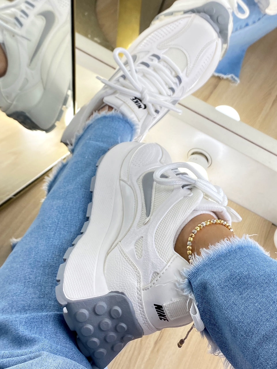 🔥 Nike Bailleli: La Revolución del Sneaker (1647870)