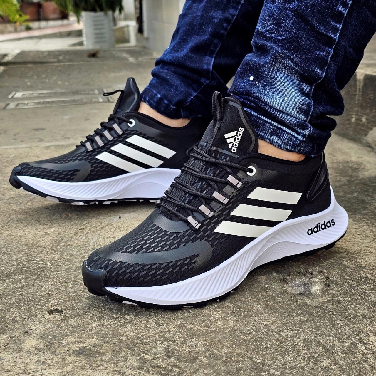 Tenis Deportivos Adidas Unisex (1656483)