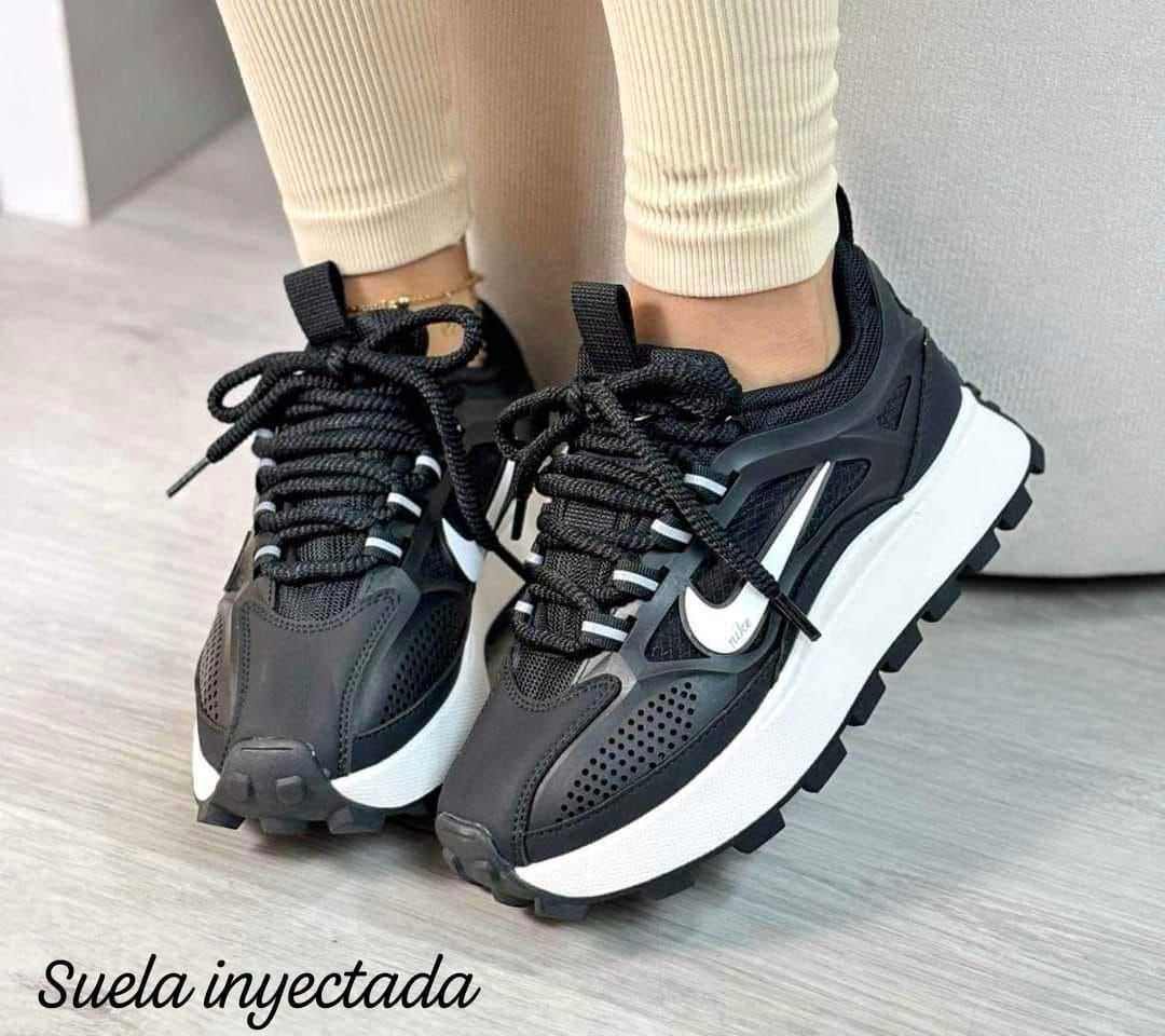 Tenis Nike Bailellt