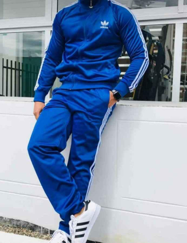 Conjunto de Sudadera Adidas (1662333)