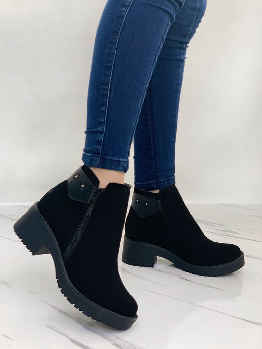 Bota Femenina Trendy – Estilo y Comodidad (377941)
