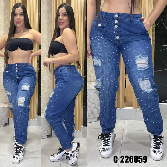 Jean en Tela Rígida con Destroyer y Delicados Detalles de Piedrería – Audaz y Elegante