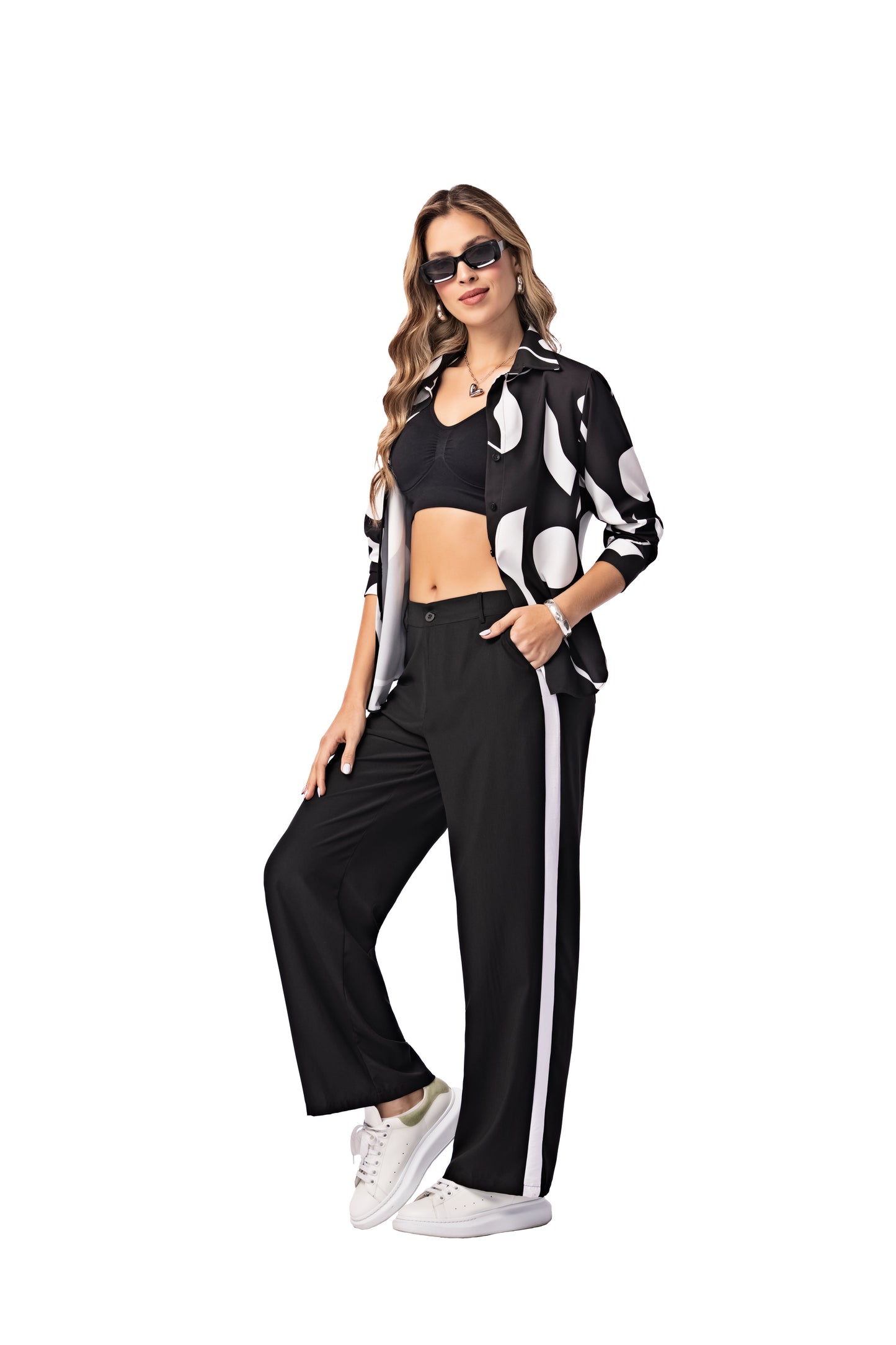 Blusa Elegante en Poliéster Stretch – Comodidad y Estilo en Cada Ocasión 🖤✨ (1623074)