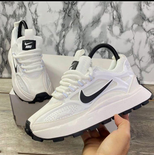 Nike Bailleli Línea Premium de Alta Calidad: Calzado Casual para Estilo y Confort (1640144)