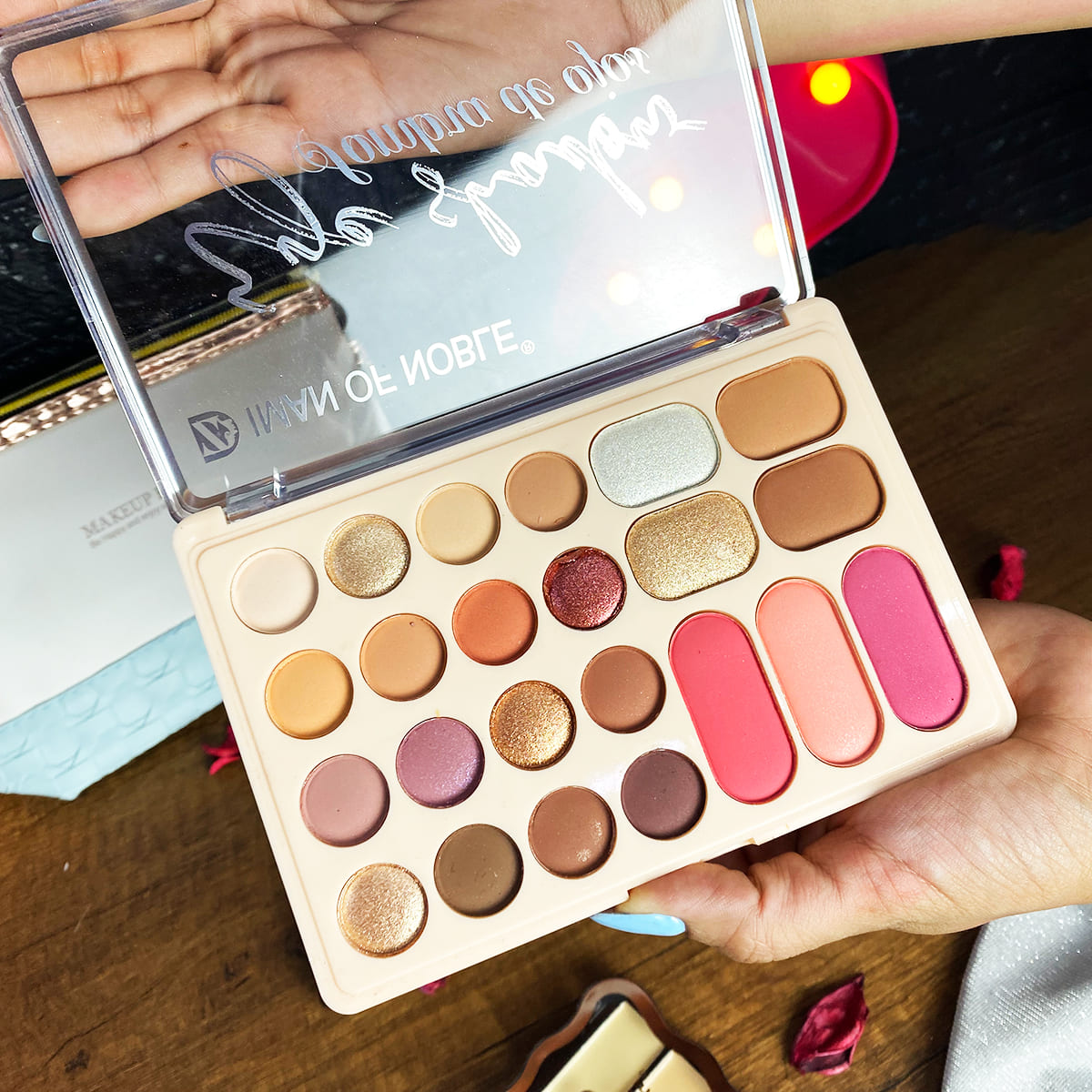 Kit Completo de Maquillaje Profesional (1924419)